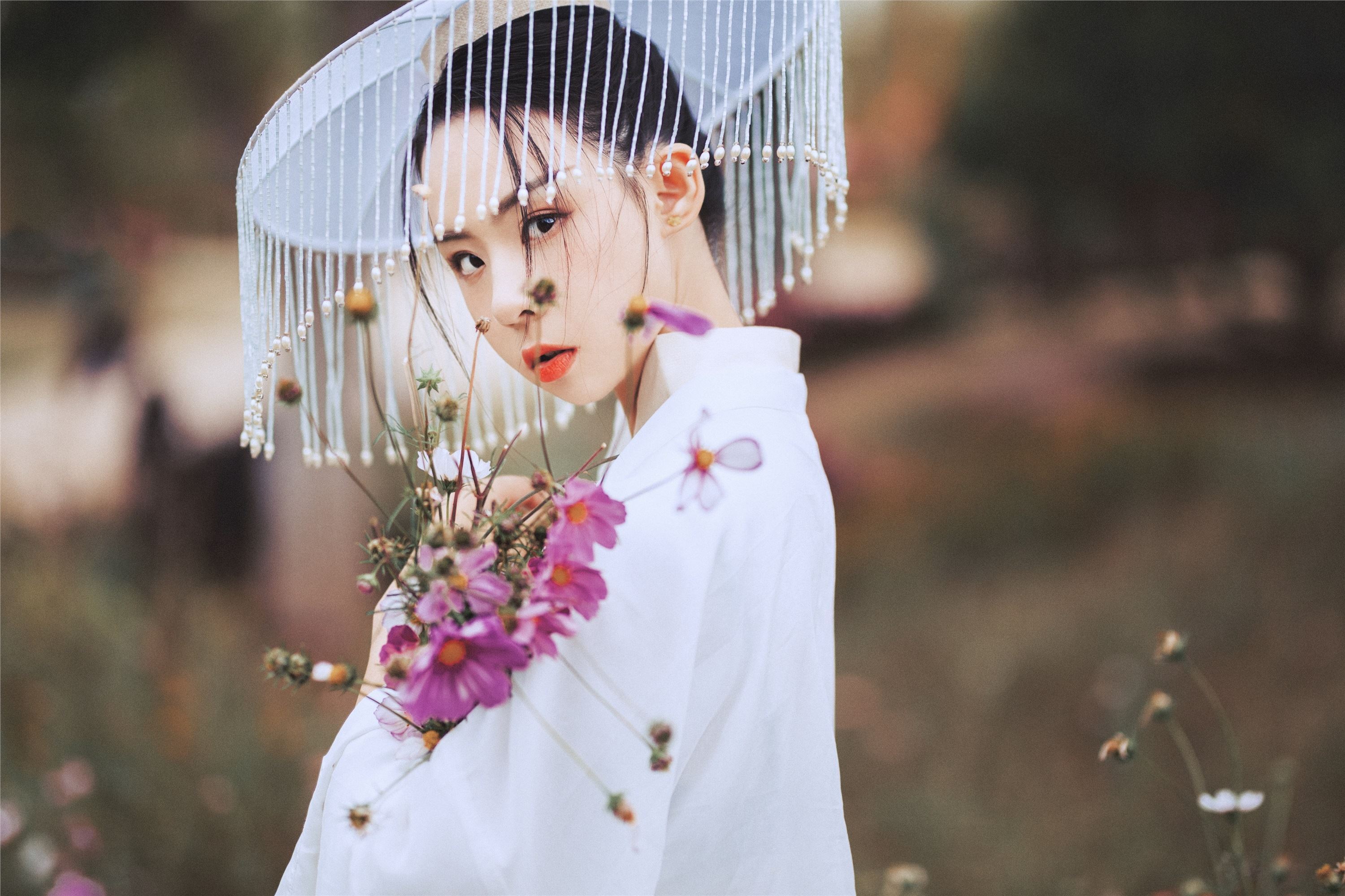 YITUYU艺图语 2021.09.04 白衣隐 冯友薇